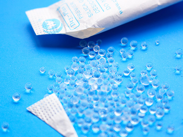 干燥劑.jpg 干燥劑.jpg