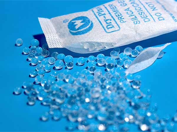 食品干燥劑.jpg 食品干燥劑.jpg