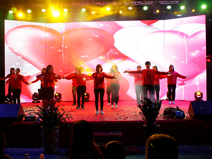 手語舞.jpg 手語舞.jpg